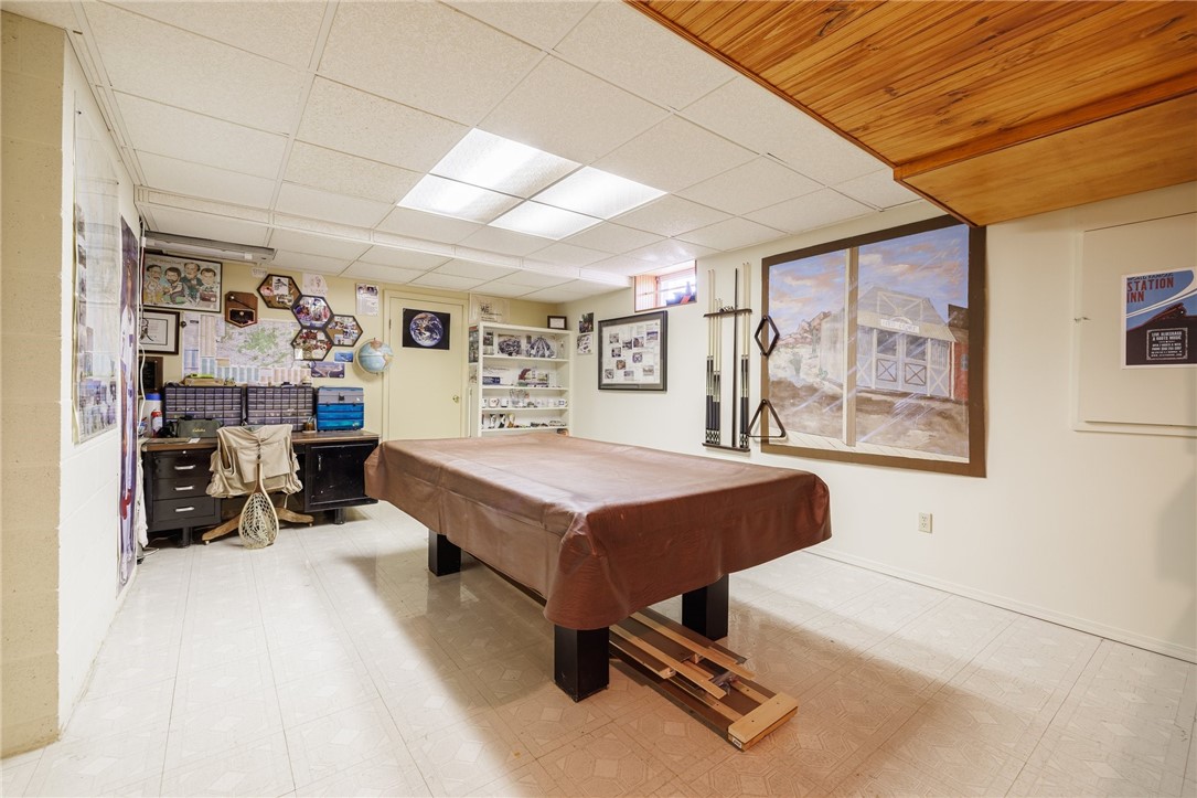 140 Eastman Estates Drive Irondequoit, NY 14622 - Photo 33 of 48