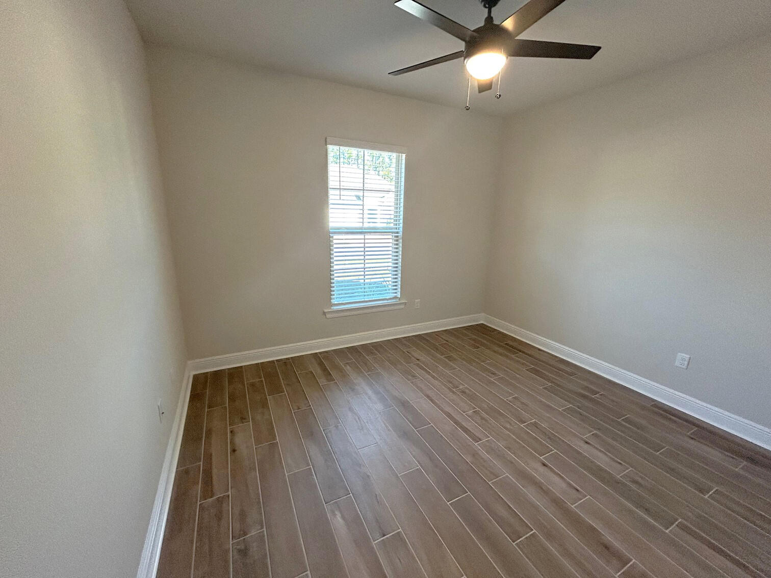 55 Apollo Avenue Freeport, FL 32439 - Photo 11 of 16 Picture25 copy
