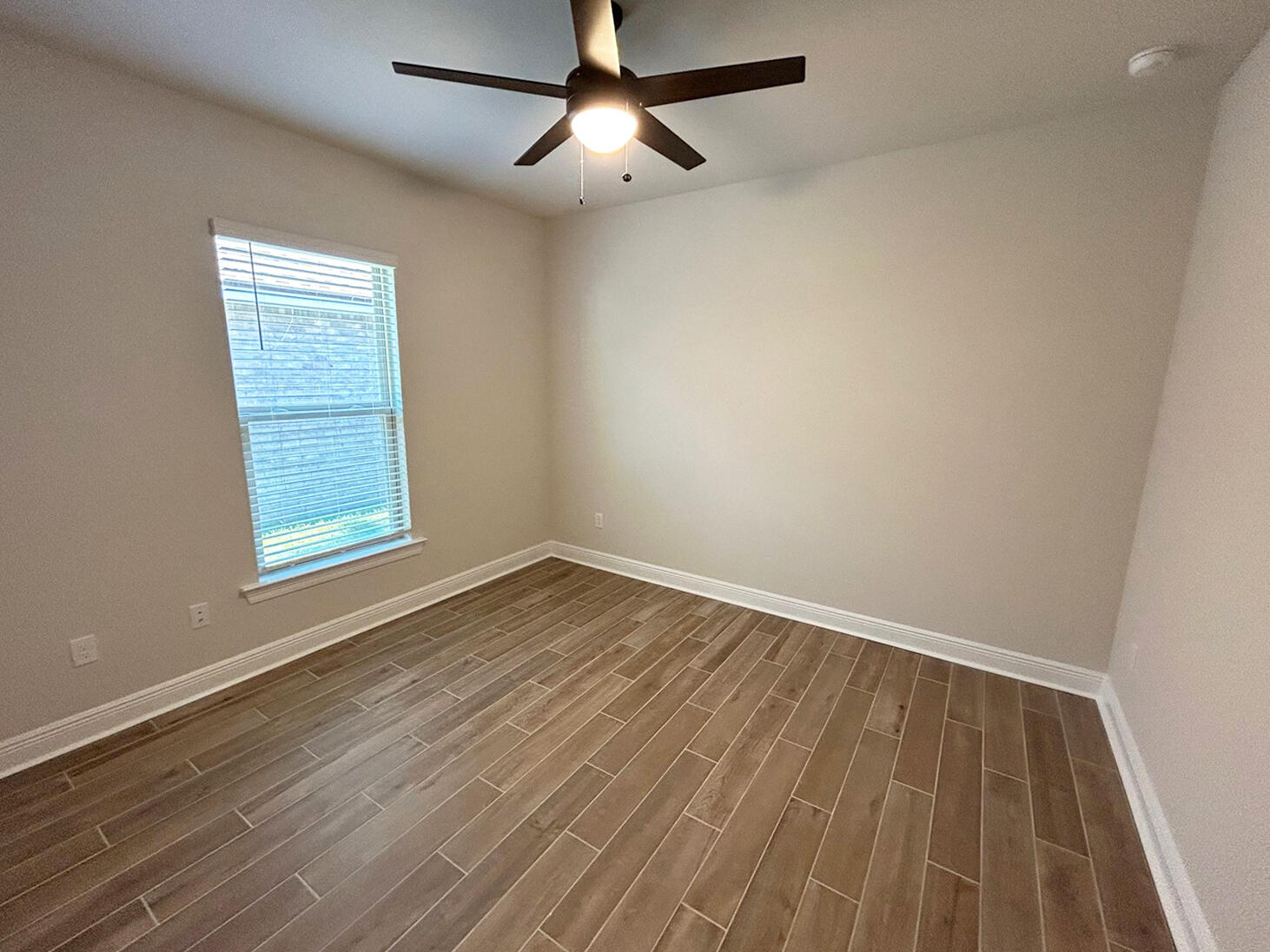 55 Apollo Avenue Freeport, FL 32439 - Photo 12 of 16 Picture26 copy