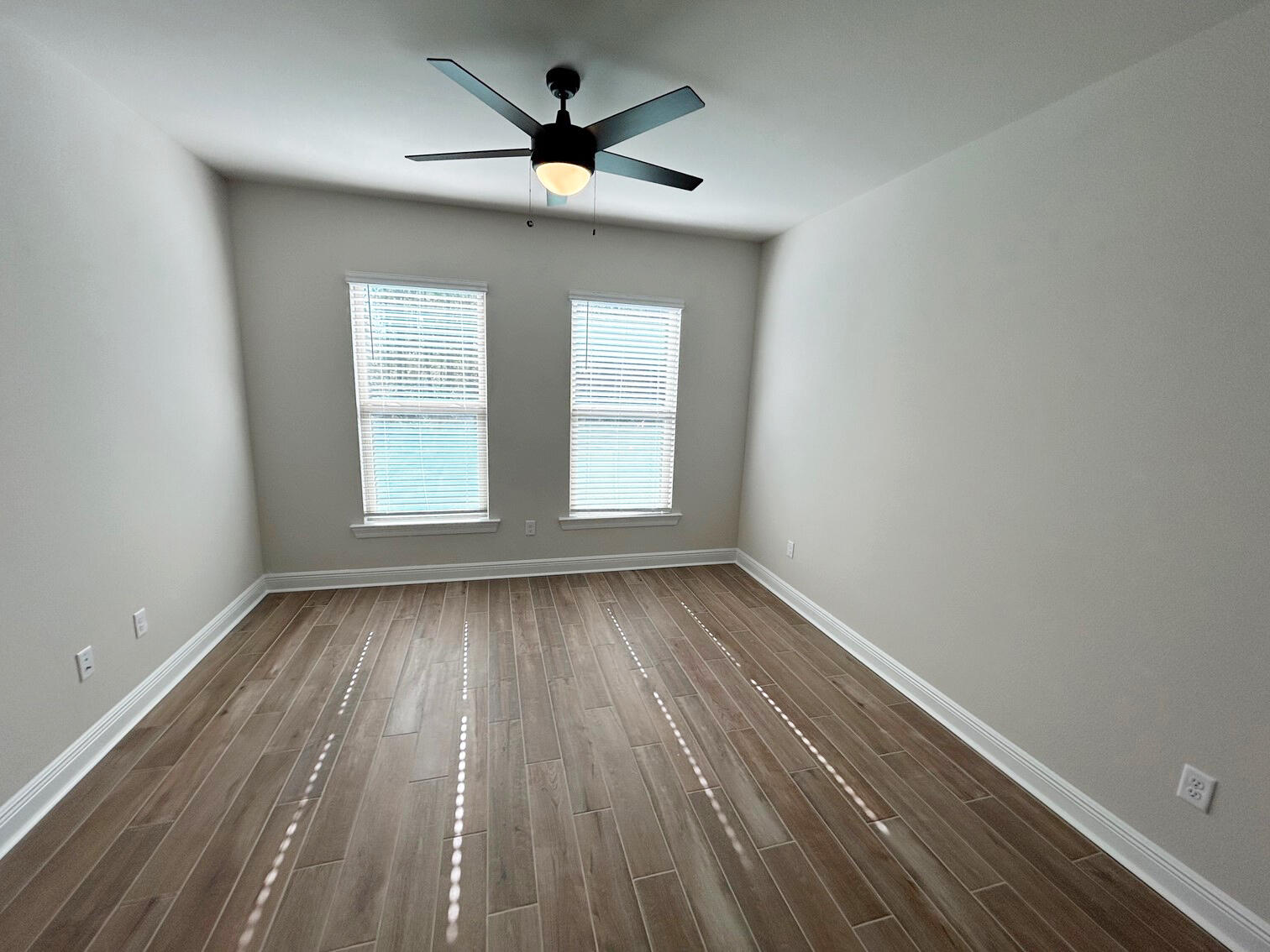 55 Apollo Avenue Freeport, FL 32439 - Photo 7 of 16 Picture19 copy