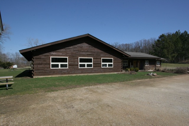 42-w635 Kedeka Road Sugar Grove, IL 60554 - Photo 2 of 25 a front view of a house with a yard