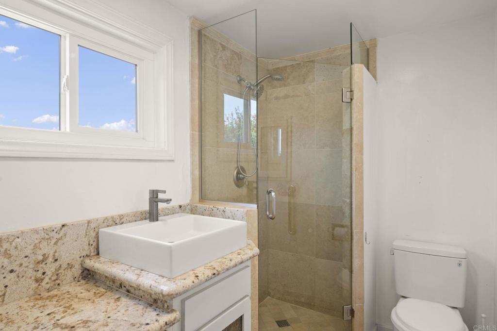 386 13th Street Del Mar, CA 92014 - Photo 14 of 25