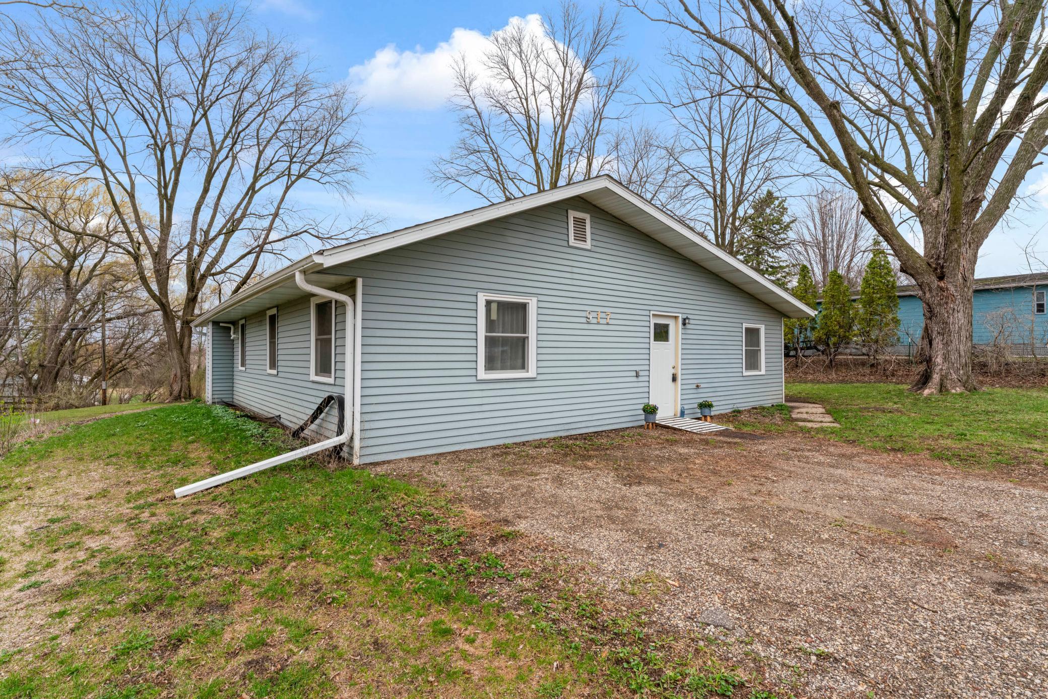 917 Chester Avenue Southeast Rochester, MN 55904 - Photo 21 of 23