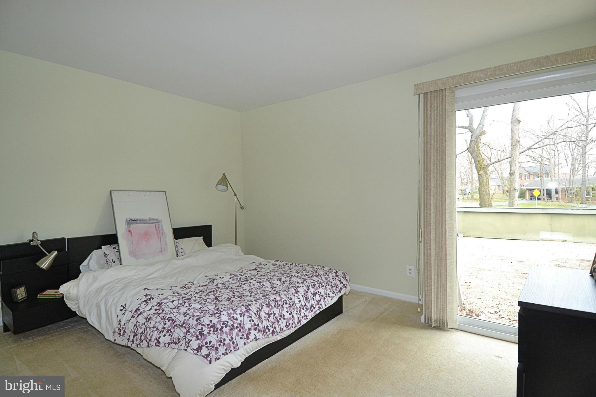 1451 Aldenham Lane Reston, VA 20190 - Photo 20 of 29 Bedroom