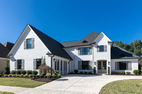 $649,900 | 9636 Grays Meadow Drive, Cordova, TN 38018