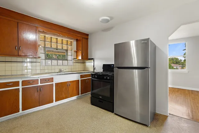 $339,900 | 2335 North Merrimac Avenue, Chicago, IL 60639