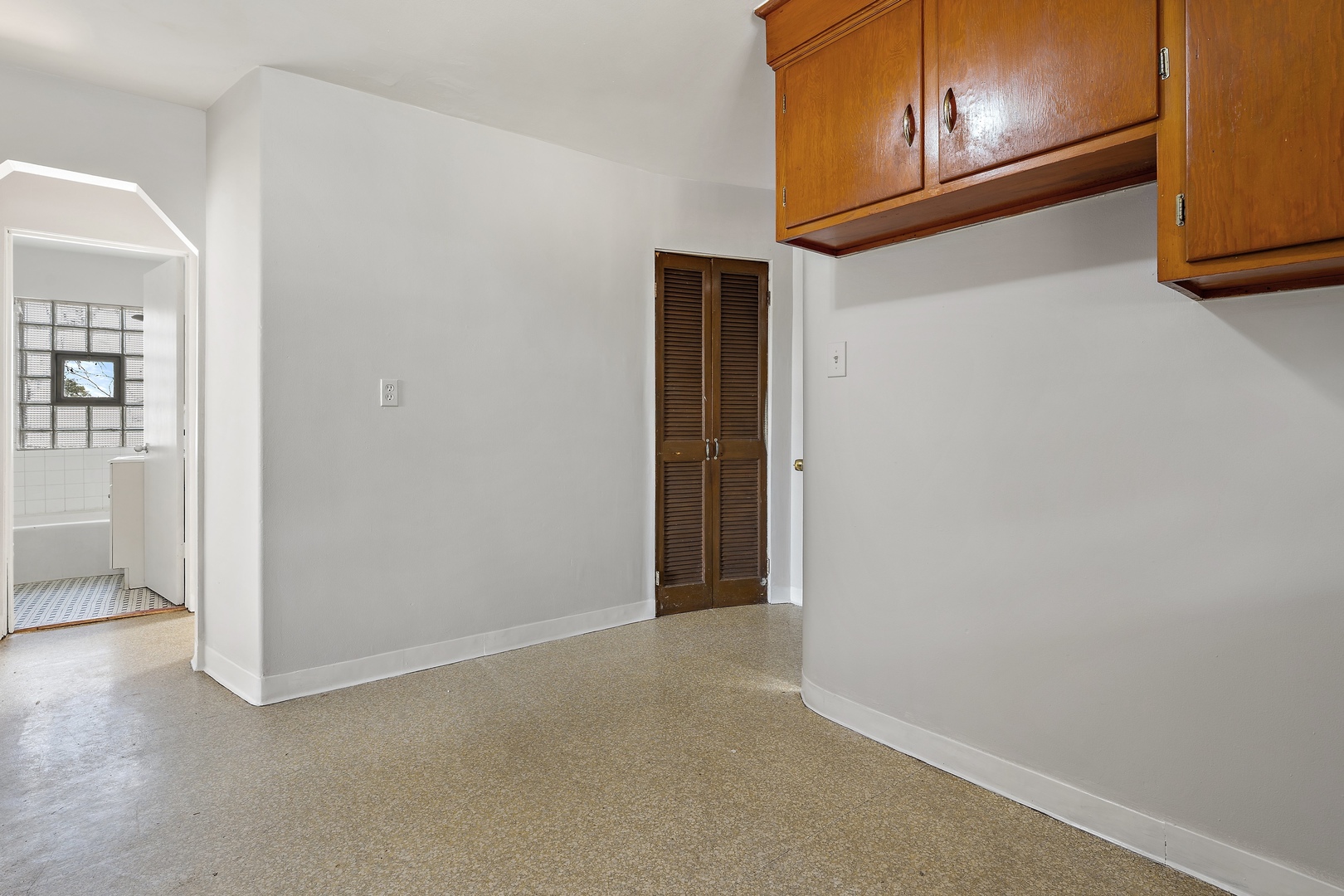 2335 North Merrimac Avenue Chicago, IL 60639 - Photo 7 of 24