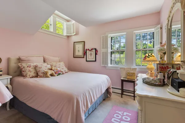 $2,550,000 | 33 Rocky Lane, Ogunquit, ME 03907