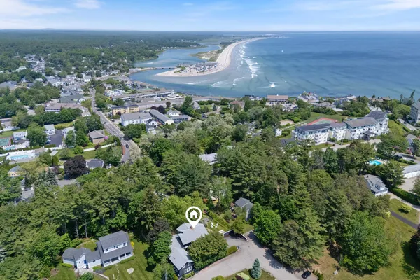 $2,550,000 | 33 Rocky Lane, Ogunquit, ME 03907