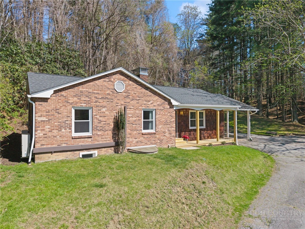 172 Park Street Boone, NC 28607 - Photo 8 of 49