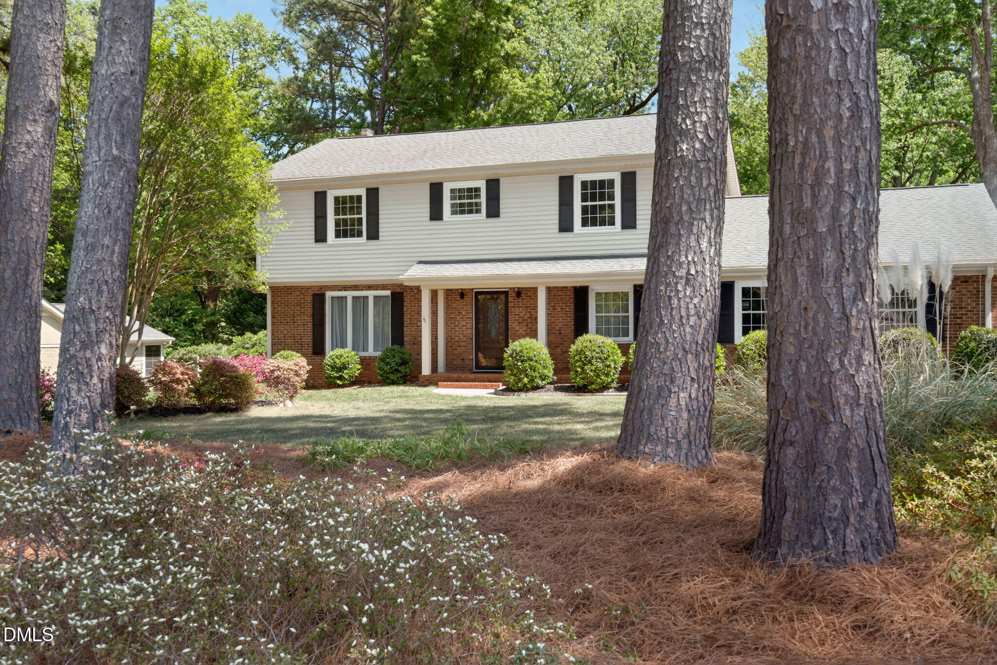 6700 Brookmeade Place Raleigh, NC 27612 - Photo 2 of 40 3-web-or-mls-6700-brookemeade-pl-017