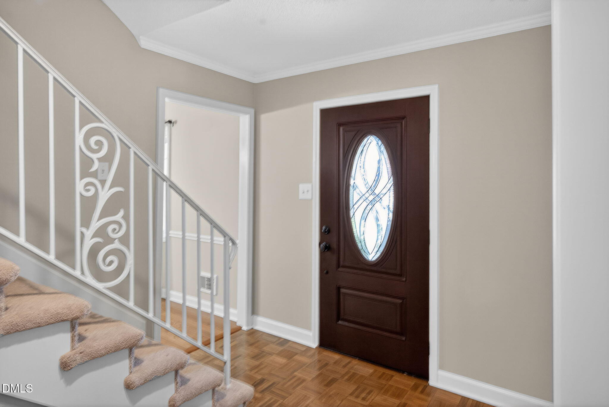 6700 Brookmeade Place Raleigh, NC 27612 - Photo 6 of 39 4-web-or-mls-6700-brookemeade-pl-038