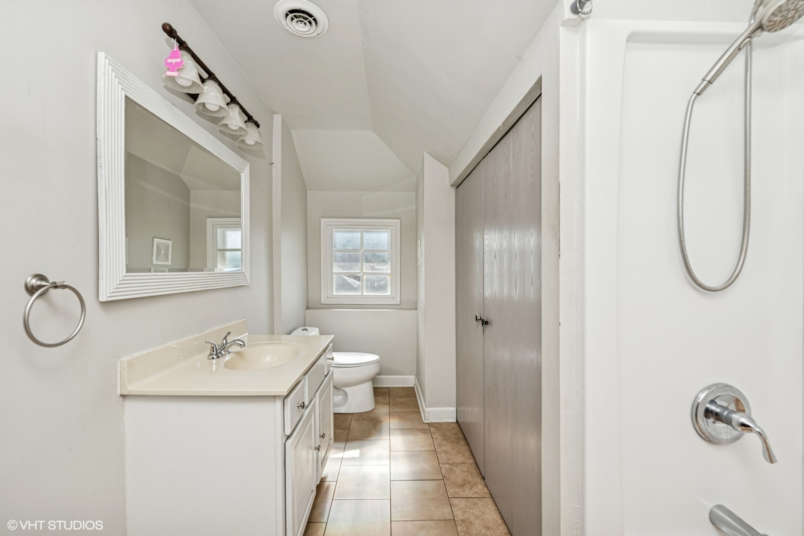 306 East Diggins Street Harvard, IL 60033 - Photo 15 of 16
