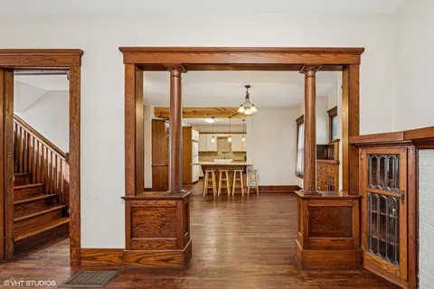 $189,000 | 306 East Diggins Street, Harvard, IL 60033