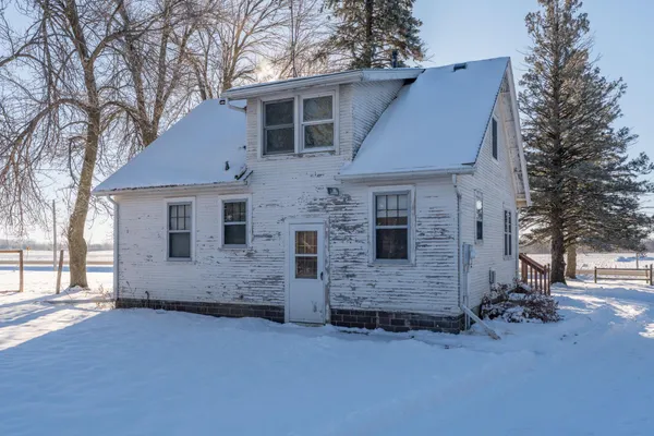 $225,000 | 12295 Wilton Bridge Road, Waseca, MN 56093