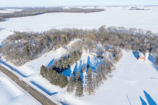 $225,000 | 12295 Wilton Bridge Road, Waseca, MN 56093