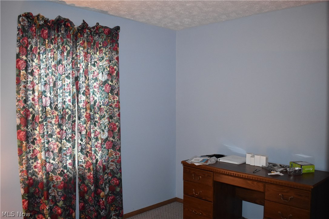 62227 Hawthorne Hill Road Shadyside, OH 43947 - Photo 16 of 35