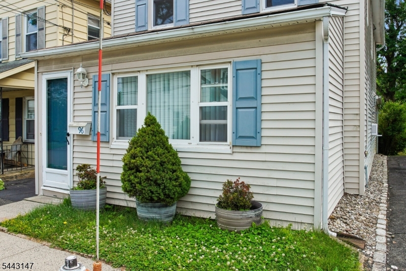 96 Rector Street, Unit 2 Millburn, NJ 07041 - Photo 5 of 18