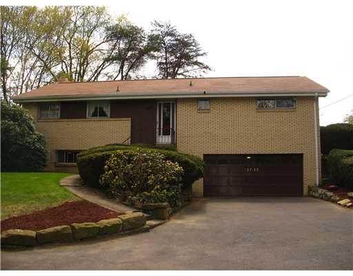 2730 Clearview Road Allison Park, PA 15101 - Photo 1 of 12 Exterior Front. 2730 Clearview