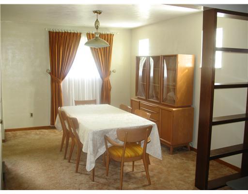 2730 Clearview Road Allison Park, PA 15101 - Photo 8 of 12 Dining Room.