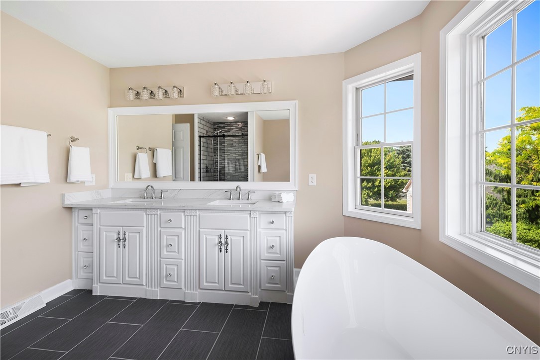 4244 County Line Road Skaneateles, NY 13152 - Photo 17 of 30