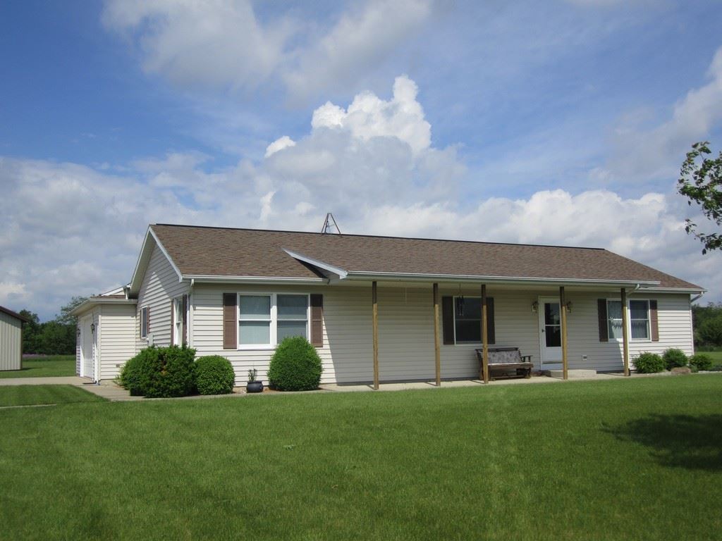 4942 County Road 71 Butler, IN 46721 - Photo 1 of 26 Gallery Image 1