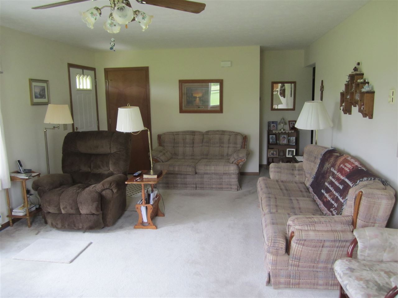 4942 County Road 71 Butler, IN 46721 - Photo 4 of 26 Gallery Image 4