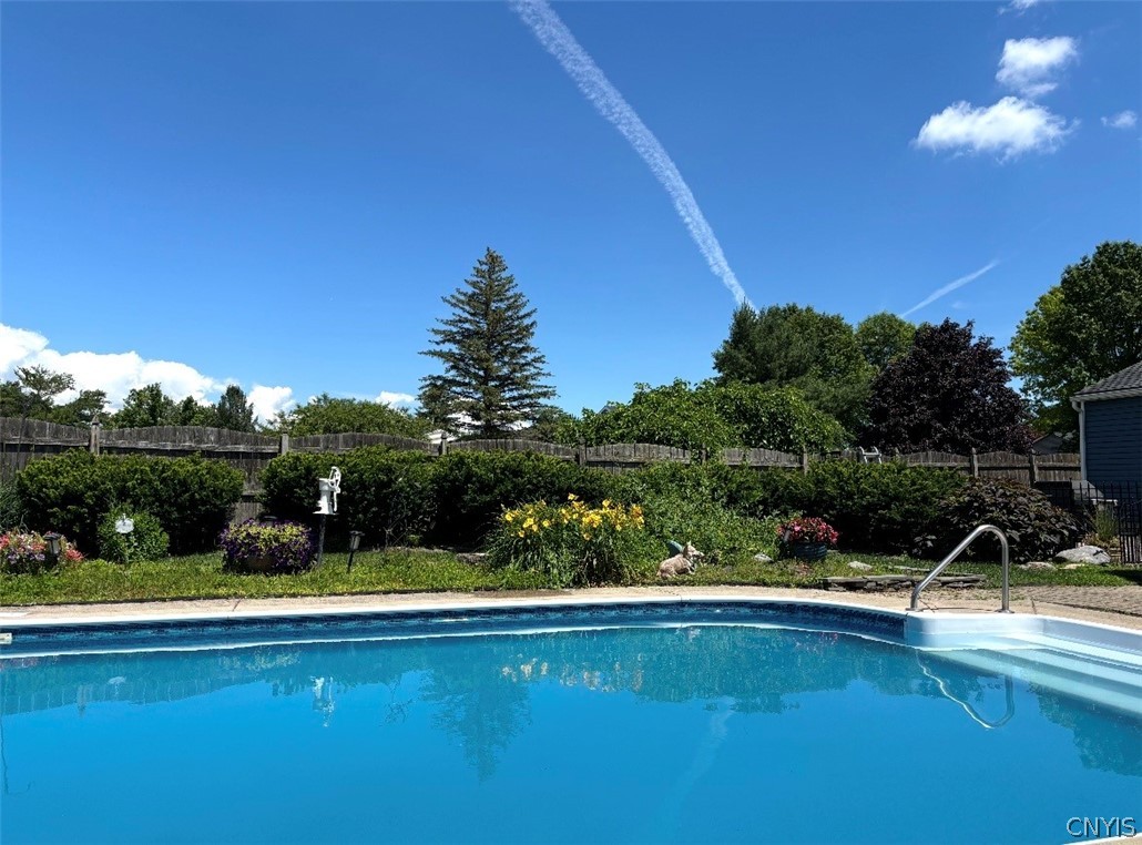 4203 Gopher Circle Clay, NY 13090 - Photo 38 of 47