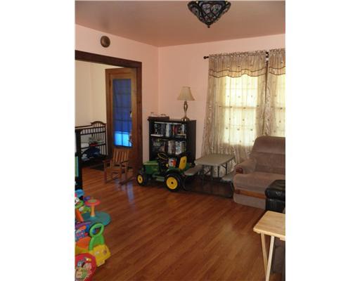 663 10 Mile Road Amity, PA 15311 - Photo 3 of 14 Living Room.