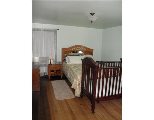 663 10 Mile Road Amity, PA 15311 - Photo 8 of 14 Master Bedroom.
