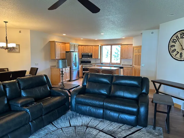 $639,900 | 410 West Lake Drive, Unit 204 & GARAGE #202, Detroit Lakes, MN 56501