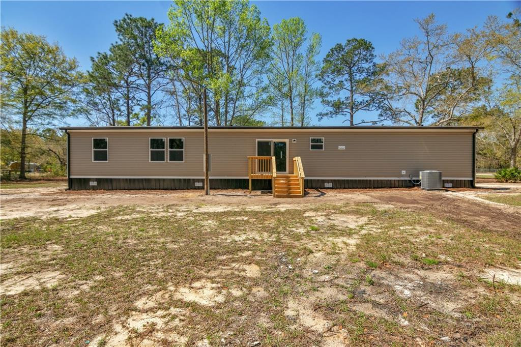 24 Virginia Road Hinesville, GA 31313 - Photo 2 of 34 Gallery Image 2