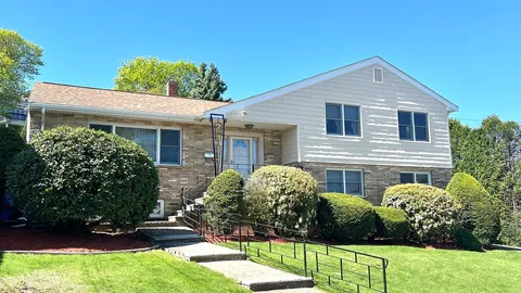 $999,900 | 68-70 Floyd Street, Winthrop, MA 02152