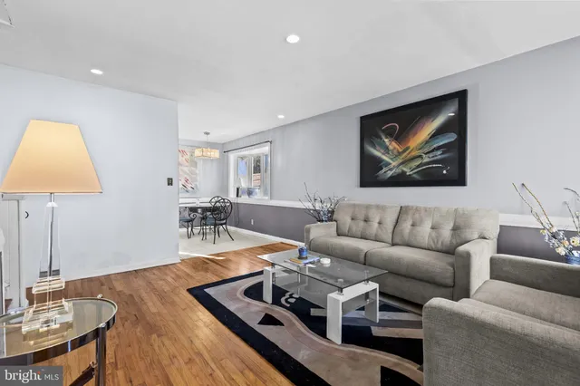 a view of a house with a back yard