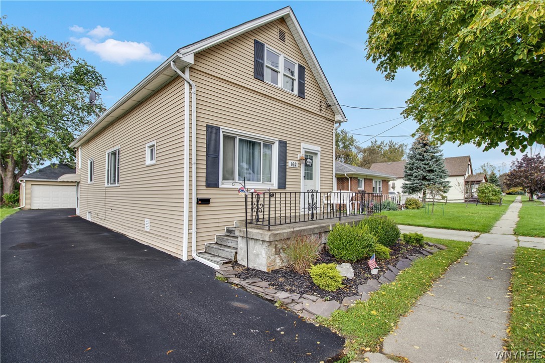 162 Kennedy Road Cheektowaga, NY 14227 - Photo 1 of 1 Gallery Image 1