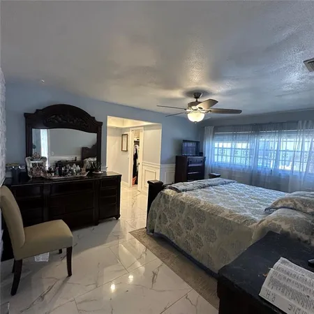 $379,900 | 7100 Scrub Oak Lane, Orlando, FL 32818