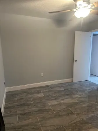 $379,900 | 7100 Scrub Oak Lane, Orlando, FL 32818