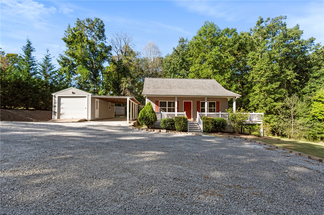 645 State Rd S-37-54 Seneca, SC 29678 - Photo 1 of 36 Front View