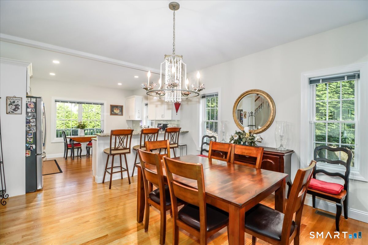 215 Meadow Brook Road, Unit 215 Oxford, CT 06478 - Photo 10 of 35