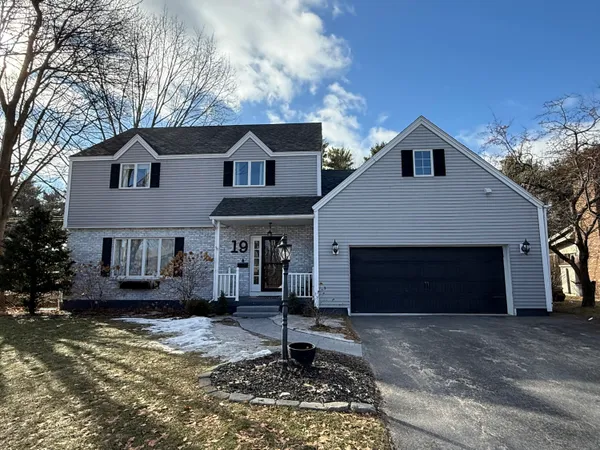 $425,000 | 19 Trafalgar Drive, Plattsburgh, NY 12901