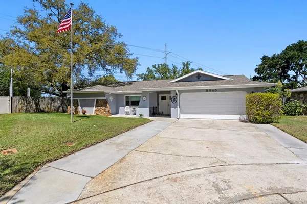 $640,000 | 8645 Pinetree Drive West, Seminole, FL 33772
