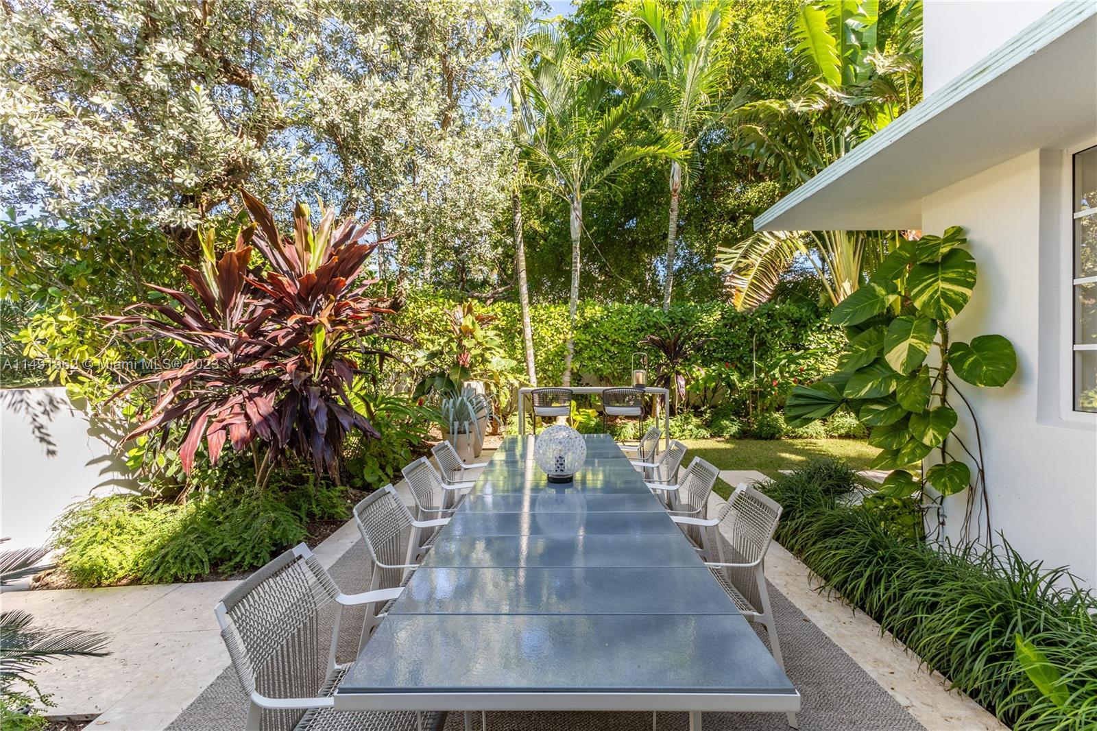 6000 Pine Tree Drive Miami Beach, FL 33140 - Photo 12 of 81