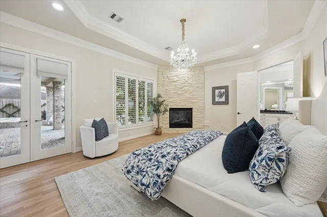 $1,350,000 | 849 Jaquet Drive, Bellaire, TX 77401