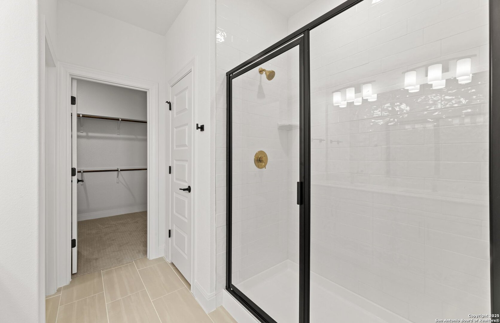 419 Nightingale Avenue Marion, TX 78124 - Photo 19 of 32 a view of a bathroom from a hallway