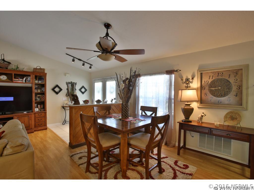 160 Hibiscus Road Edgewater, FL 32141 - Photo 21 of 36 Gallery Image 21