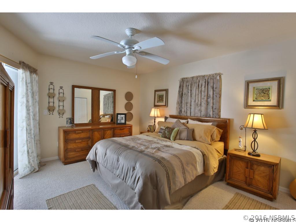 160 Hibiscus Road Edgewater, FL 32141 - Photo 27 of 36 Gallery Image 27