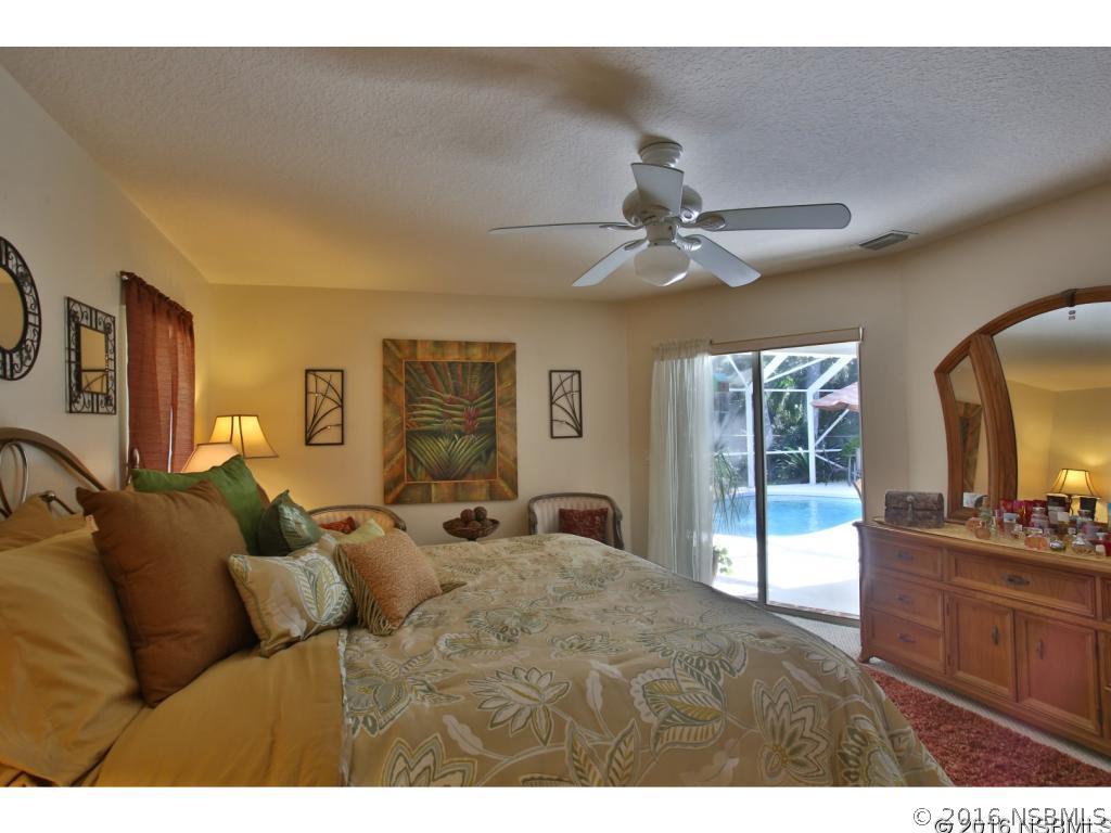160 Hibiscus Road Edgewater, FL 32141 - Photo 33 of 36 Gallery Image 33