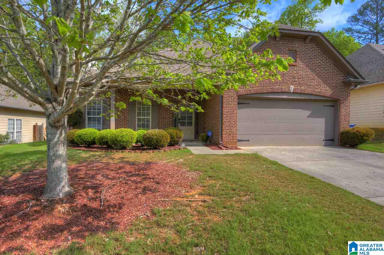 1163 Eagle Drive Alabaster, AL 35114 - Photo 3 of 32