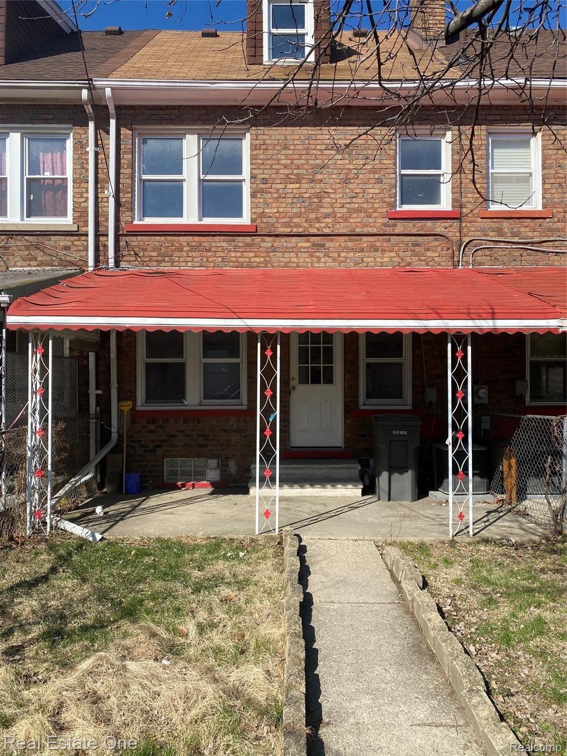 6258 Schaefer Road Dearborn, MI 48126 - Photo 1 of 17 2A8DCA63-E167-4EDE-8960-43ABE6D1EB78.jpeg