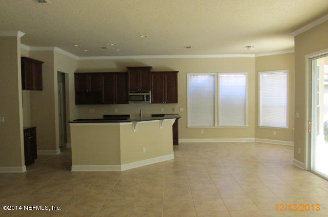 6292 Battlegate Road Jacksonville, FL 32258 - Photo 8 of 16 Family Room to Kitchen